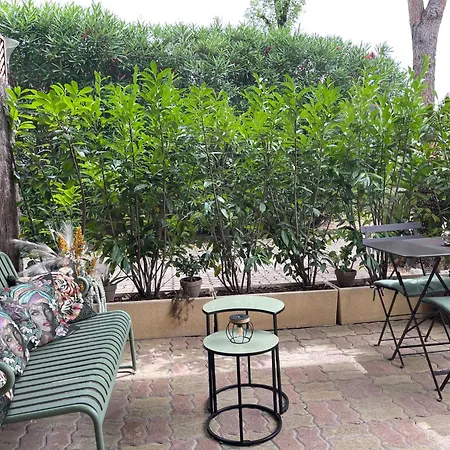 Confort Au Calme Avec Jardin Proche Cannes Apartman *