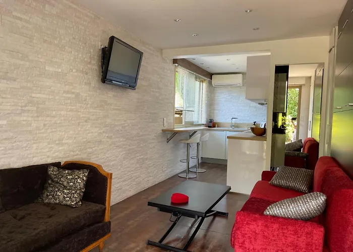 Confort Au Calme Avec Jardin Proche Cannes Ле-Канне