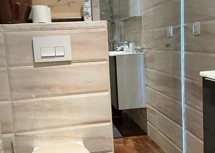 Confort Au Calme Avec Jardin Proche Cannes Апартаменты Ле-Канне