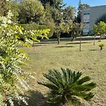 Confort Au Calme Avec Jardin Proche Cannes *